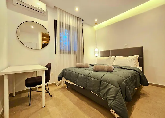 2 Bedrooms Beach Apartment